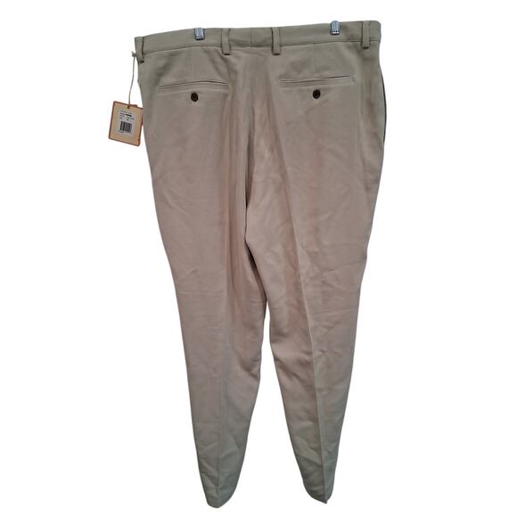 Tommy Bahama 100% Silk Panama Khaki Sands Pleated Dress Pants Size 42 - Picture 2 of 9